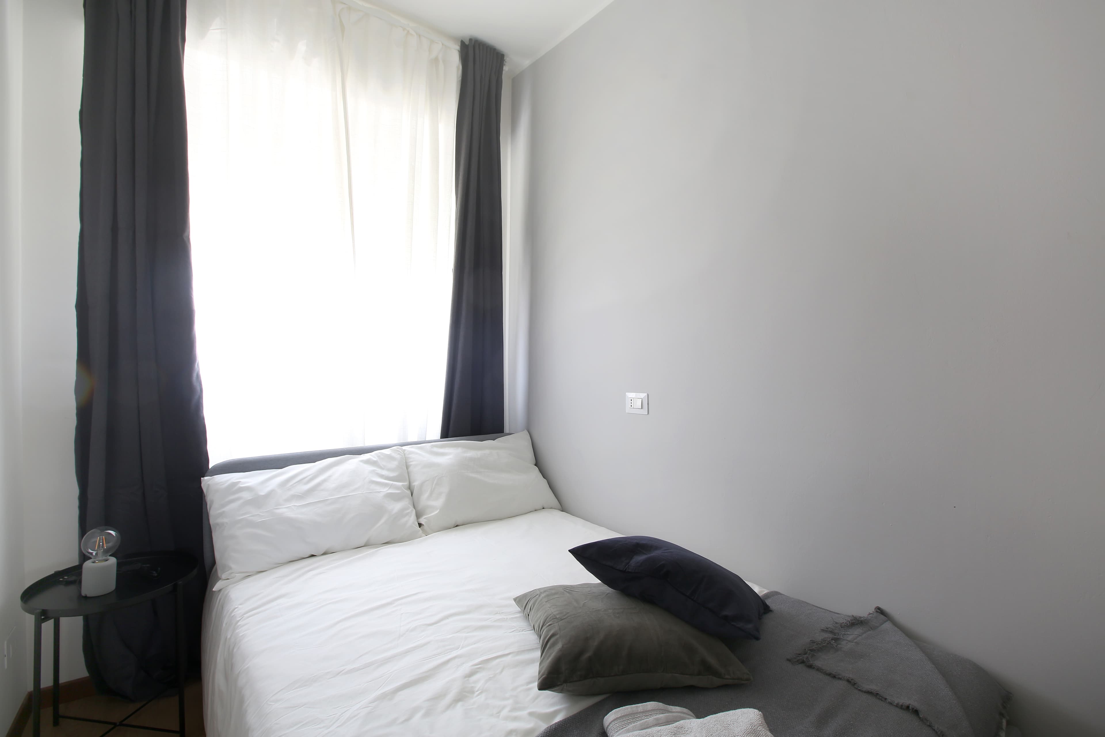 Picture of unit IT-14-106-001-004