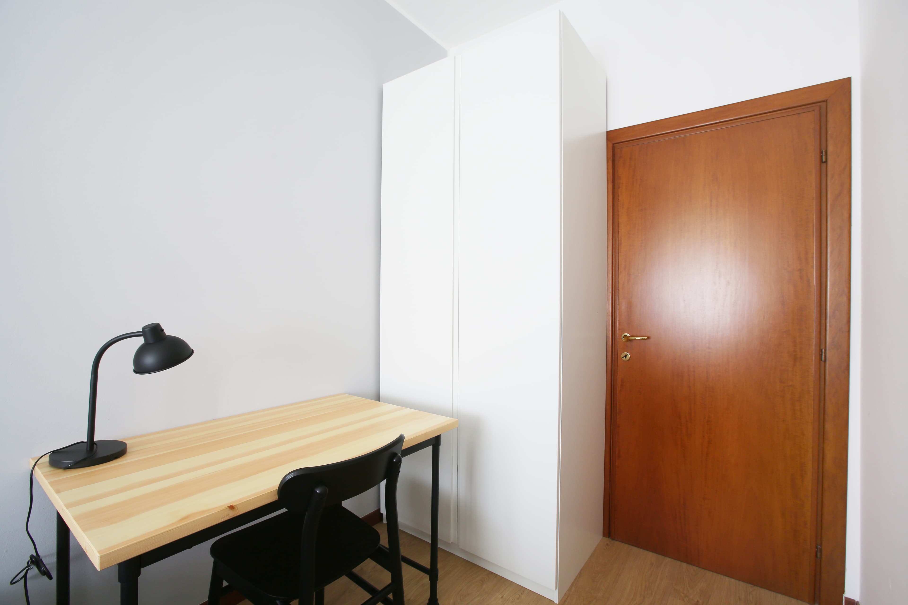 Picture of unit IT-14-106-001-004