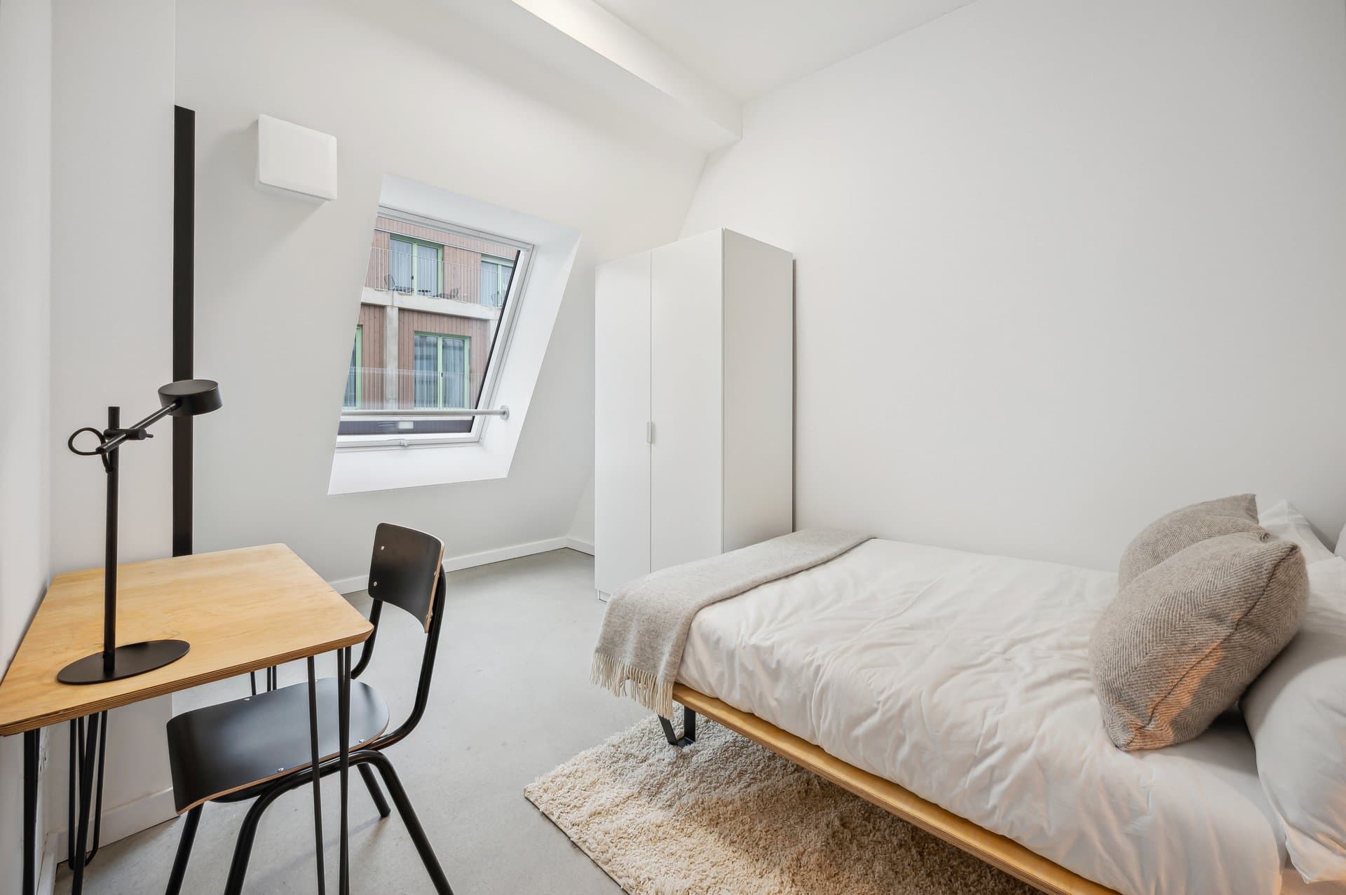 Marketing picture of unit DE-01-477-058-01