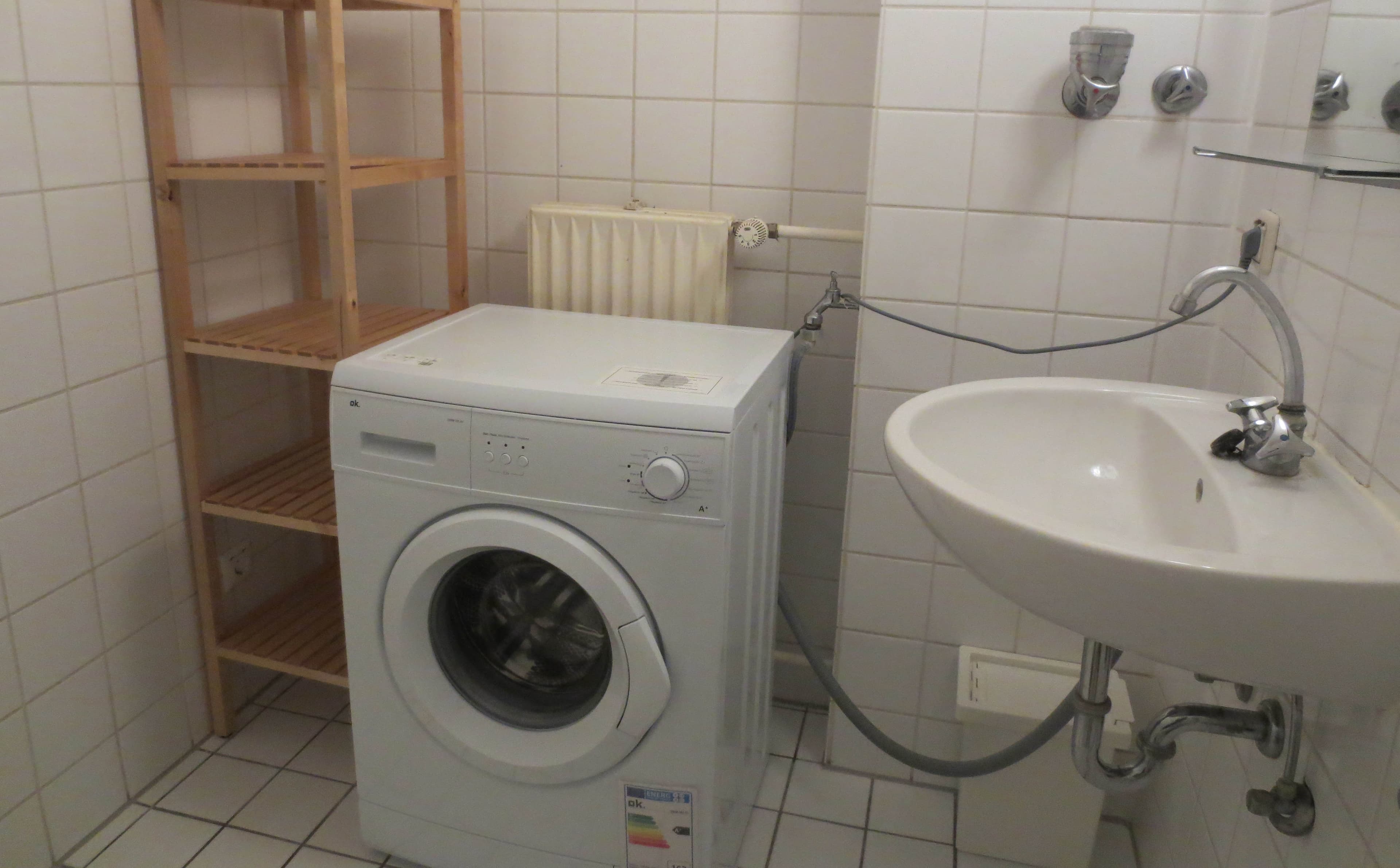 Picture of unit DE-01-093-04M
